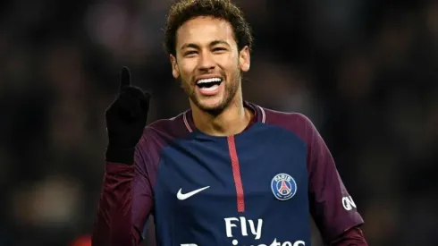 VOLVIÓ A SONREÍR. Neymar demostró que va a llegar en condiciones para Rusia 2018.