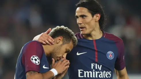 MÁS AMIGOS QUE NUNCA. Edinson Cavani junto a Neymar, la dupla letal del PSG (Foto: Getty).