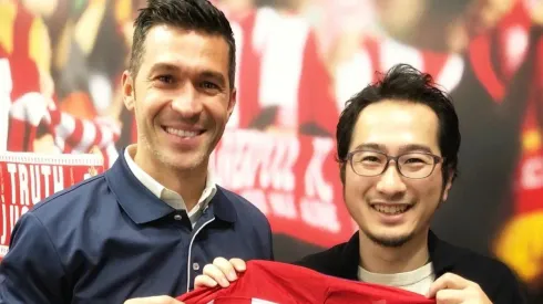 ¡POBRE TAS! El joven japonés sufrió los insultos de los peruanos.