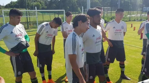 Diego Lainez será el hombre fuerte del TRI en el torneo