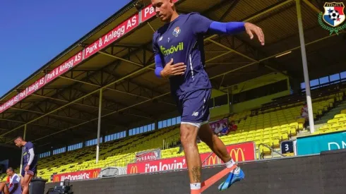 El veterano Blas Pérez tendrá la responsabilidad de superar a la defensa noruega