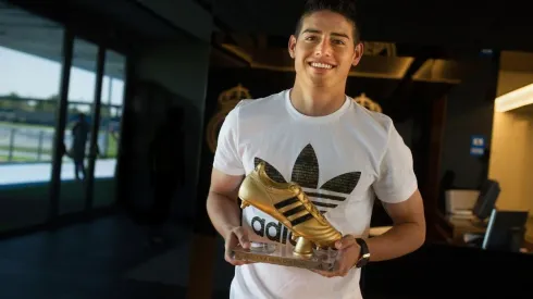 EL ÚLTIMO GANADOR. James Rodríguez con la Bota de Oro del Mundial de Brasil 2014 (Foto: Getty).