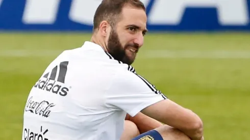 Higuaín tiene "inestabilidad emocional" para el periodista Esteban Edul