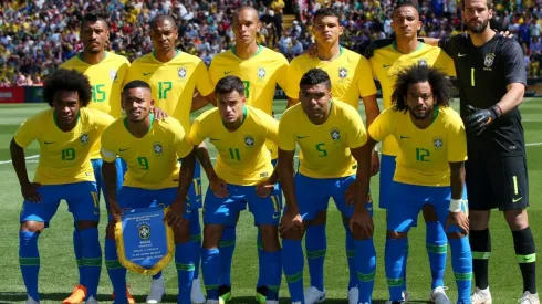 Brasil posa antes del partido con Croacia