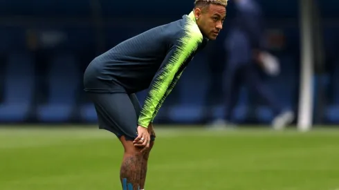 Neymar en el entrenamiento de Brasil