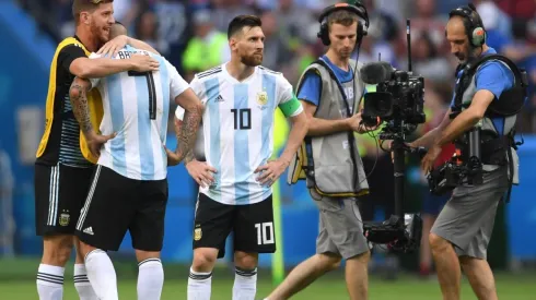 ADIÓS. La frustración de Messi y compañía después de quedar afuera del Mundial (Foto: Getty).