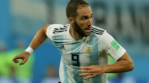 Habría acuerdo entre el Chelsea y la Juventus por Gonzalo Higuaín