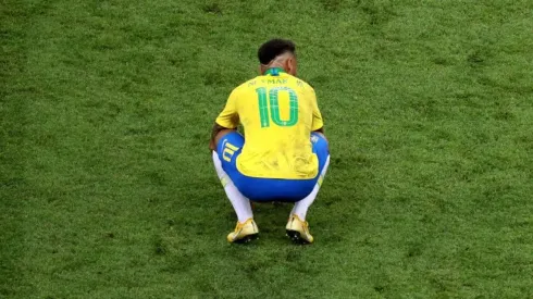 Neymar no puede entender lo sucedido.