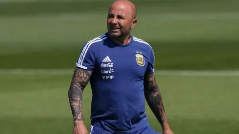 AGUANTA. Sampaoli continuaría en el cargo, al menos hasta agosto.