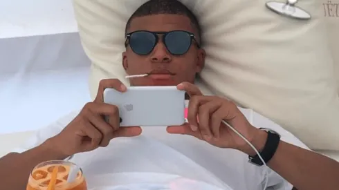 ¿Preocupado, Kylian? MBappé en cualquier momento se muere del estrés (?)