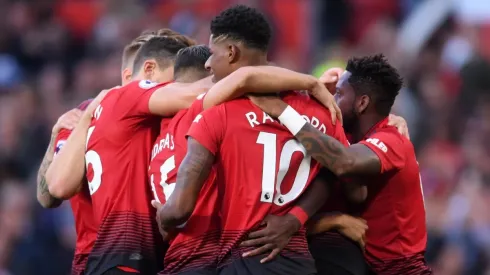 CELEBRAN LOS DIABLOS. Todo Manchester United celebra la victoria sobre Leicester City (Foto: Getty).