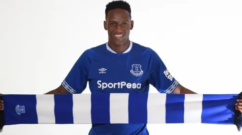 Yerry Mina se olvidó del Barcelona y cambió su foto de perfil