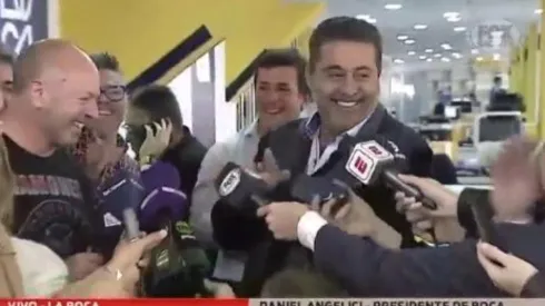 Boca: la insólita gambeta de Angelici cuando le preguntaron por la continuidad de Guillermo