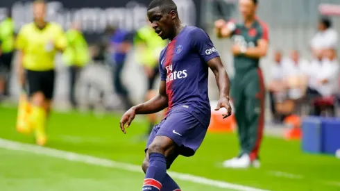 PSG anunció la renovación de un jugador y se burló del Barcelona