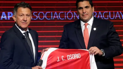 ¿AHORA? No hubo ni un amistoso al mando del Profesor.