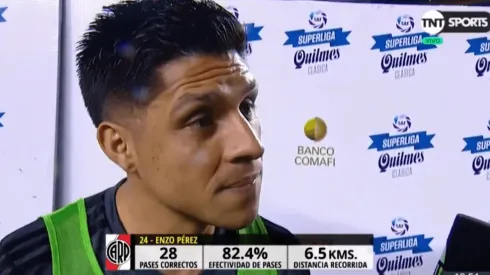 Foto de Enzo Pérez en modo Dios.