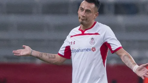 LOCO. El talentoso zurdo suele perder la cabeza rápidamente. (Mexsport).