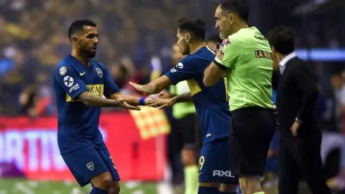 Zárate entra por Tevez en el Superclásico