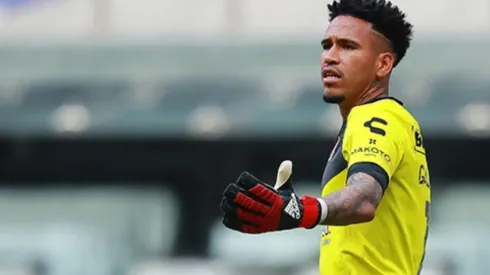 El DT de Tiburones Rojos de Veracruz disparó contra Pedro Gallese