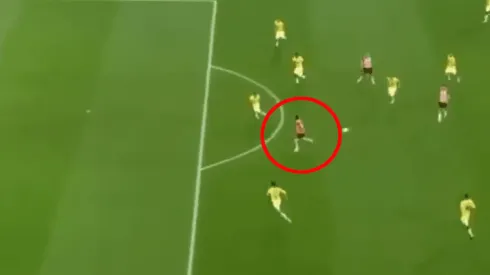 Gol del Chuky Lozano para PSV.