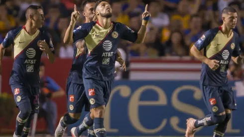 América festeja tres puntos muy importantes.