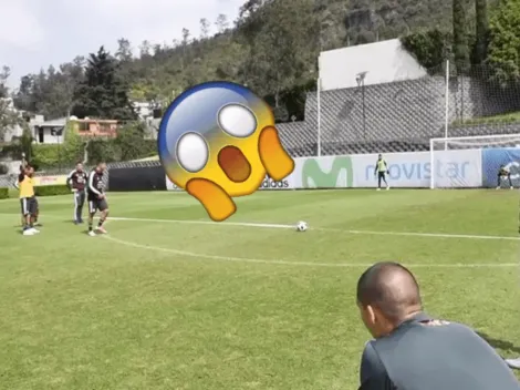 Marco Fabian se transformó en Ochoa y le ganó un duelo bárbaro a Raúl Jiménez y Reyes