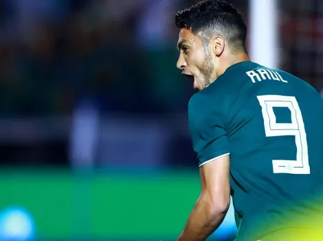 ¿Qué mejor manera que festejarlo con otro? Jiménez recordó los cinco años de su famoso gol de chilena en Instagram