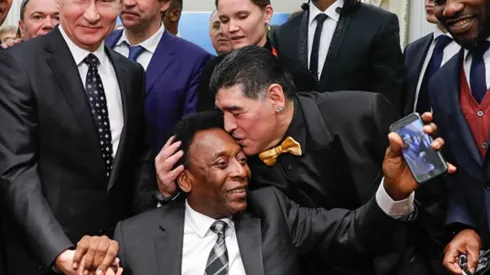 Increíble: Pelé saludó a Maradona y demostró lo poco que lo conoce