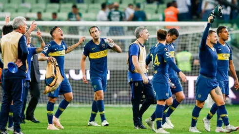 Foto de los jugadores de Boca festejando en Brasil.