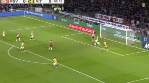 Toma y hazlo: el magnífico pase de Lozano que le dio una nueva victoria al PSV