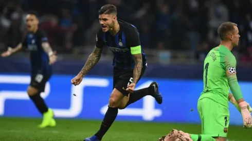 Mauro Icardi celebra su gol a Barcelona.