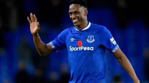 Yerry Mina con la camiseta de Everton.