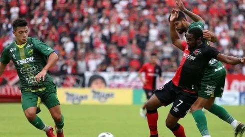 Newell's vs Defensa y Justicia por la Superliga.