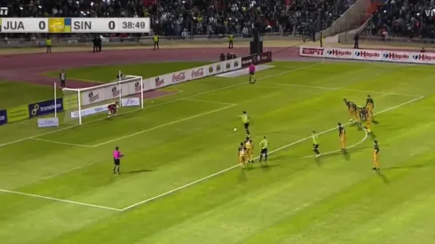 Carrijo puso el 1 a 0.