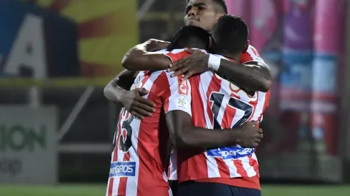 Junior vs Paranaense (Foto: Getty)