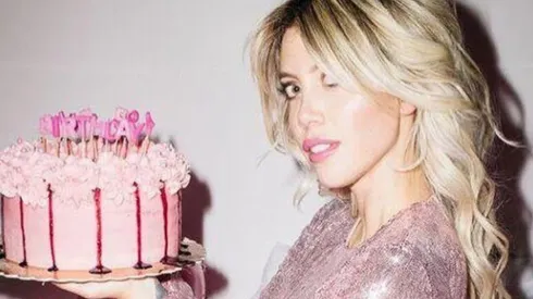 Wanda Nara mostró todo de su festejo de cumple con su hermana, lleno de amiguitas y un vestido infartante