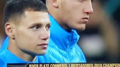 Y claro que los hinchas de Vélez se acordaron de Mauro Zárate