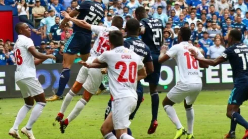Emelec vs Liga de Quito (Foto: Internet)