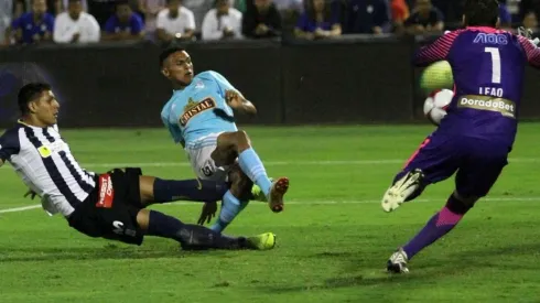 Sporting Cristal silenció el Matute, goleó a Alianza Lima y acaricia el título