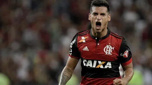 Miguel Trauco podría abandonar Flamengo y arribar a Argentina para jugar la Libertadores