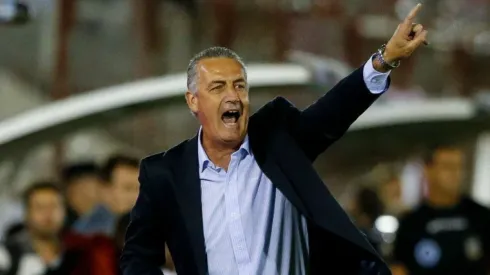 Gustavo Alfaro, entrenador de Huracán.