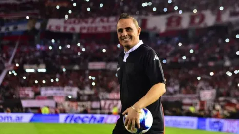 Pablo Lunati en la cancha de River.