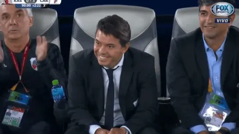 Foto del Muñeco Gallardo en su gol.