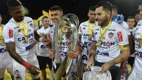 Modo vacaciones: El Tiburón volverá entrenarse el sábado