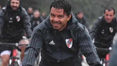 Las mejores fotos del entrenamiento de River bajo la lluvia en la pretemporada