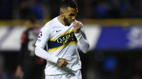 Carlitos besa la de Boca.