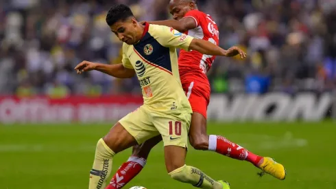 Cecilio Domínguez en un partido de América.