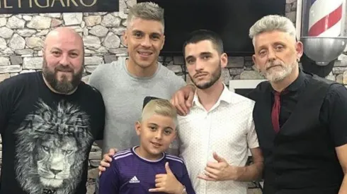 No se decide: después de cumplir su promesa, Enzo Pérez metió un nuevo look