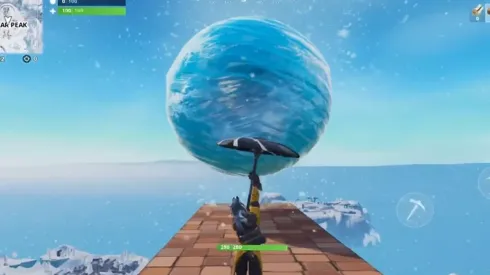 Una bola de hielo gigante aparece en Fortnite para dar comienzo a un nuevo evento