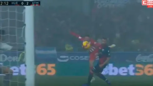 Golazo de Santiago Arias.